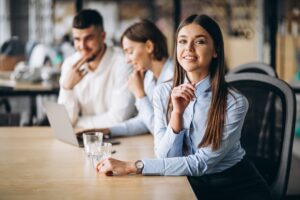 servicio para pymes y autónomos - equipo joven de asesores fiscales y contables